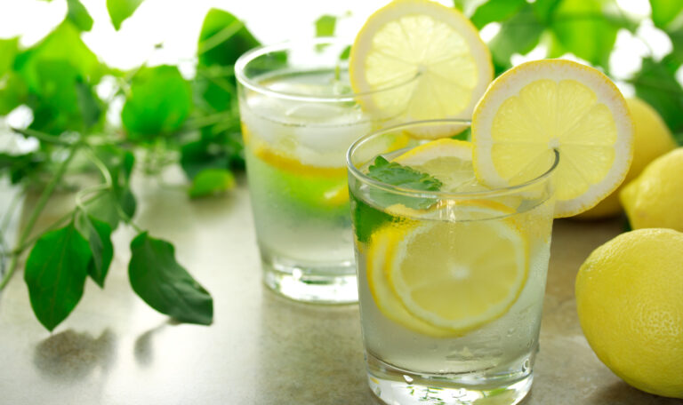 El zumo de limón, un verdadero aliado para adelgazar
