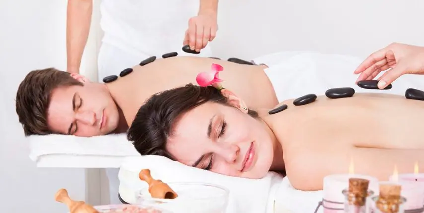 masaje con piedras masaje con piedras