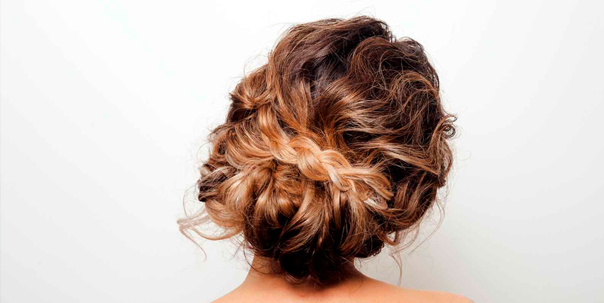 Peinados con textura para novias con cabello fino