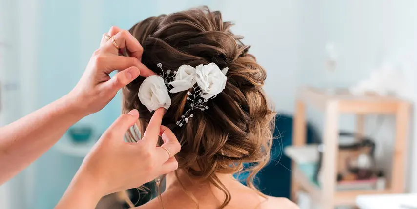 Tendencias en peinados y maquillaje para novias