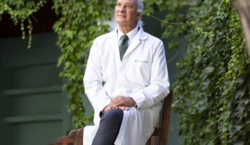 «Pensar en verde» es clave en la longevidad, según el doctor Manuel de la Peña