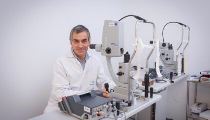 Quirónsalud Vitoria incorpora un láser de última generación para la cirugía refractiva 