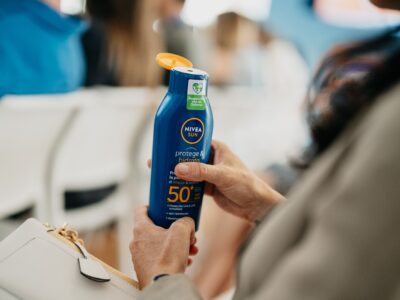 El 96% de los españoles considera indispensable proteger la piel del sol, según un estudio de NIVEA SUN