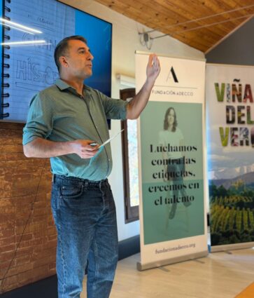 Huesca da un paso más hacia la inclusión: empresas locales se reúnen para impulsar el empleo de personas con problemas de salud mental en una jornada de la Fundación Adecco