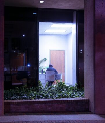 Quiron Prevencion alerta sobre los riesgos de los trabajos en aislamiento y ofrece recomendaciones para evitarlos