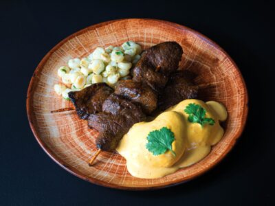 Inti de Oro habla del bocado más audaz de la cocina peruana: el Anticucho