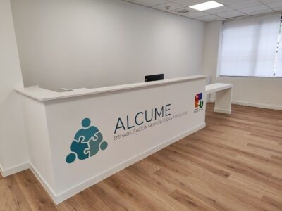 Centro Alcume da acceso a becas terapéuticas a personas en situación de vulnerabilidad