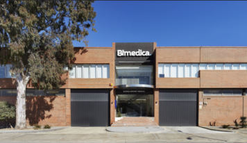 Bimedica celebra su 40 aniversario: de farmacia local a referente internacional en salud