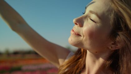 Expertos de OPTICA2000 alertan sobre la necesidad de proteger los ojos del sol durante el verano