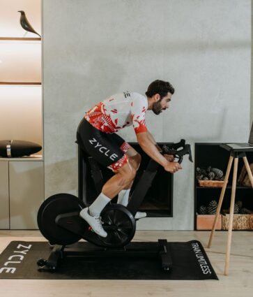 Arranca la temporada con ZBike Infinity: innovación y realismo para un indoor sin límites