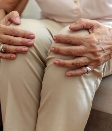 «Cada paciente es único, adaptamos la cirugía para recuperar movimiento y bienestar», doctor Andrés Borja Jara, especialista en Traumatología y Cirugía Ortopédica del Hospital Quirónsalud Vitoria