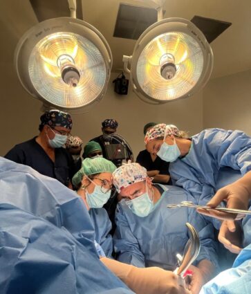 Los miomas uterinos pueden tratarse con técnicas mínimamente invasivas que reducen el dolor y aceleran la recuperación