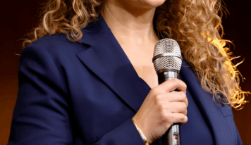 Cristina Barriga del Instituto Nacional de Micropigmentación trae a España la técnica brasileña que revolucionala estética capilar pelo a pelo