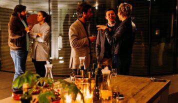 QuirónPrevención recuerda cómo disfrutar de las celebraciones de empresa sin poner en riesgo la salud ni la seguridad