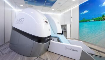 MROpen EVO en el RSNA 2025: nueva función de exploración por resonancia magnética para obtener imágenes pélvicas basadas en síntomas en posición vertical