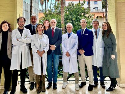 Las Unidades de Pared Abdominal de dos hospitales andaluces logran la acreditación de la AEC