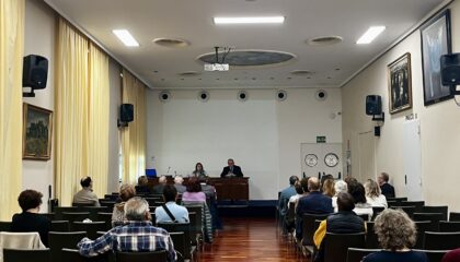 La Asociación para el Fomento de Políticos de Confianza impulsa el consenso legislativo para mejorar la investigación y el diagnóstico en enfermedades raras