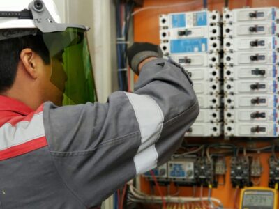 Quirón Prevención lidera la implantación del estándar AELEC ante su obligatoriedad en el sector eléctrico