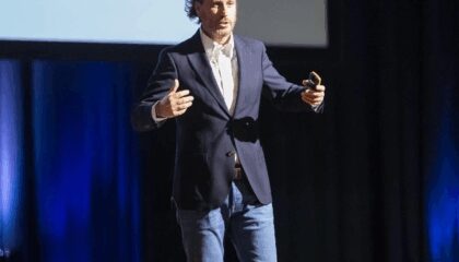 CIONE DAY refuerza su propuesta con la energía de Víctor Küppers