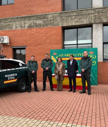 La Guardia Civil de Salamanca cardioprotege diez vehículos patrulla para atender a los pequeños municipios de la provincia